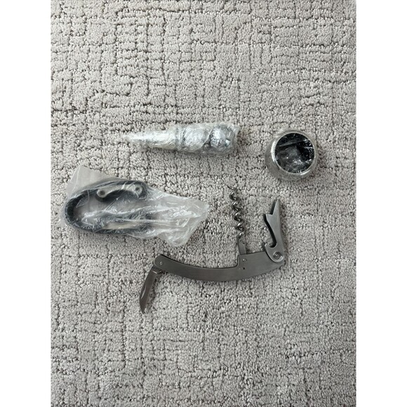 Wine Opener Kit 4 Pcs Set In Zipper Case New Bar Tools.euc - Picture 13 of 16
